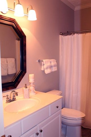 175 WINDALE DR W, Jackson, TN 38305