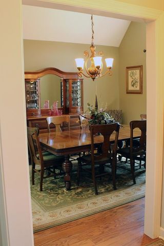 175 WINDALE DR W, Jackson, TN 38305