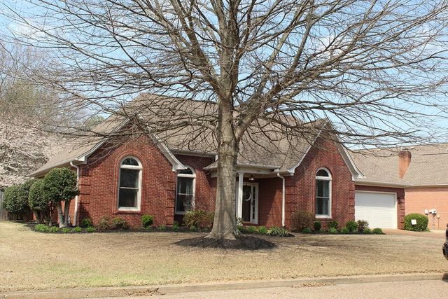 175 WINDALE DR W, Jackson, TN 38305