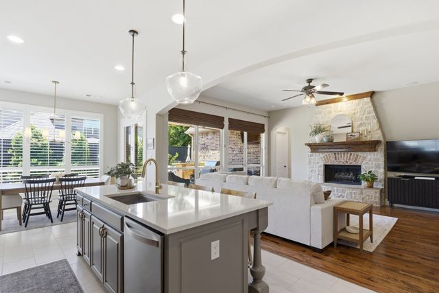 537 Quail Creek Drive, Frisco, TX 75036