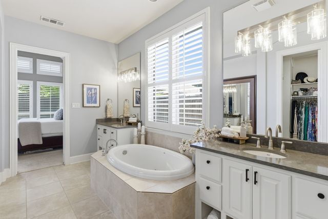 537 Quail Creek Drive, Frisco, TX 75036