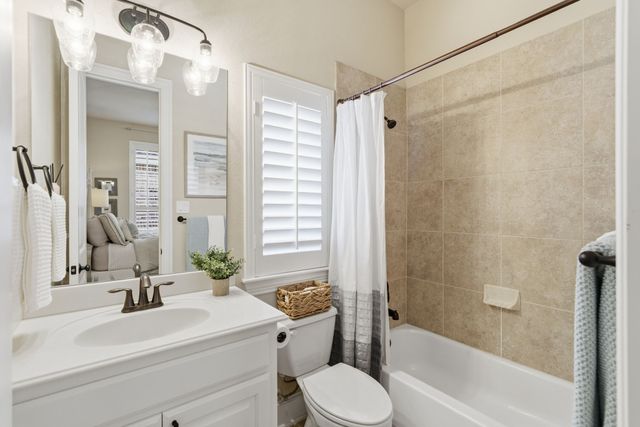 537 Quail Creek Drive, Frisco, TX 75036