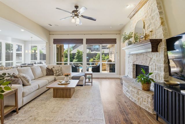 537 Quail Creek Drive, Frisco, TX 75036