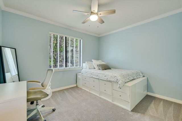 17309 Northlake Hills DR, Jonestown, TX 78645