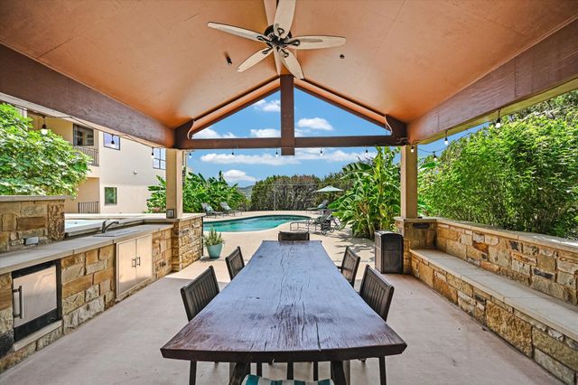 17309 Northlake Hills DR, Jonestown, TX 78645
