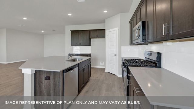 362 BARRON ESTATE DR, Lockhart, TX 78644