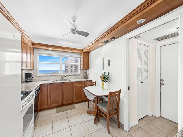 3310 S Ocean Boulevard 928d, Highland Beach, FL 33487