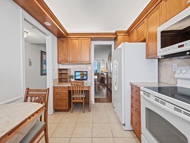 3310 S Ocean Boulevard 928d, Highland Beach, FL 33487
