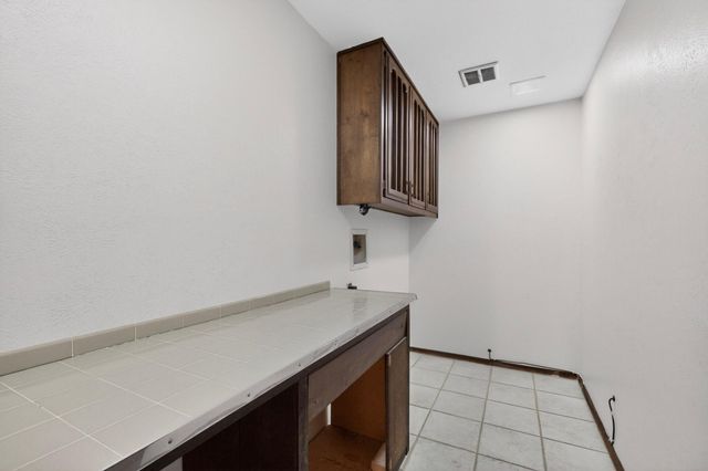 3205 Embudito Drive NE, Albuquerque, NM 87111