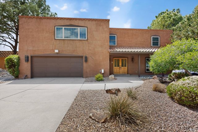3205 Embudito Drive NE, Albuquerque, NM 87111