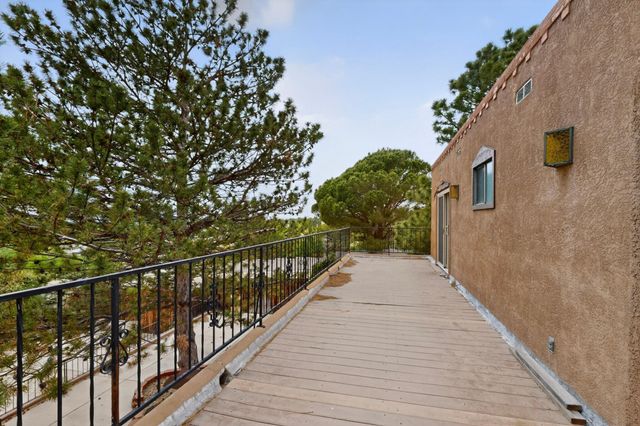 3205 Embudito Drive NE, Albuquerque, NM 87111
