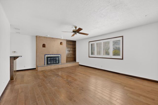 3205 Embudito Drive NE, Albuquerque, NM 87111
