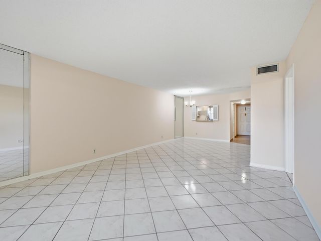 2960 SW 22nd Avenue 8120, Delray Beach, FL 33445