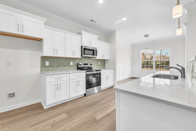 1171 Mourning Cloak Dr, Clarksville, TN 37043