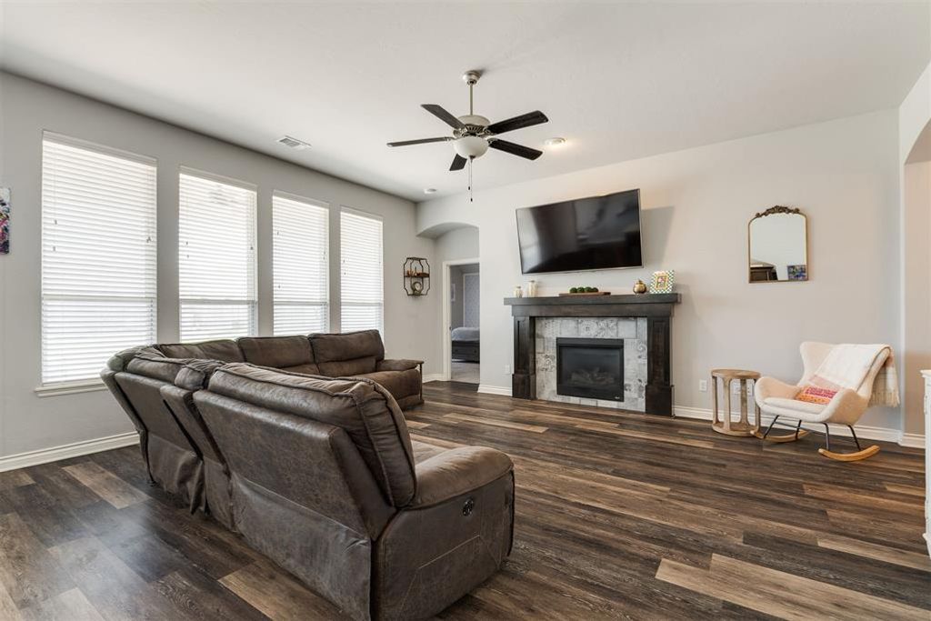 Image 15 of property listing at 3513 Aspen Ridge, Yukon, OK 73099