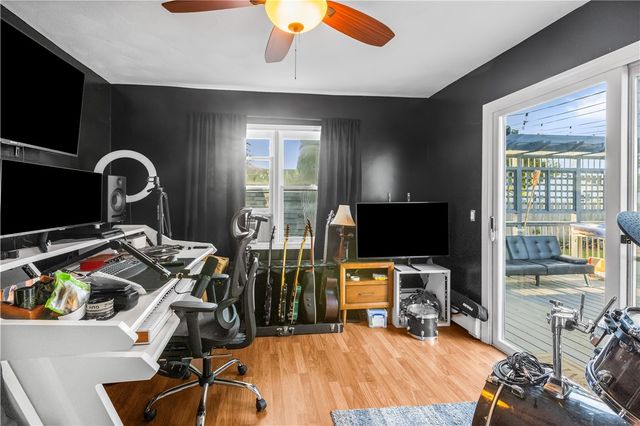 565 Sandy Lane, Warwick, RI 02889