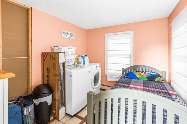 565 Sandy Lane, Warwick, RI 02889