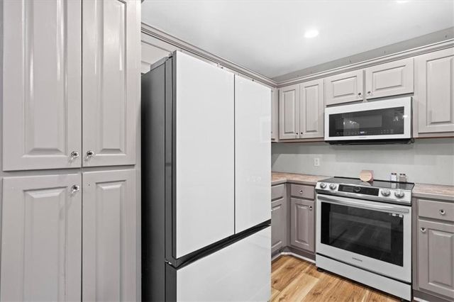 208 Levi Street SW, Calhoun, GA 30701