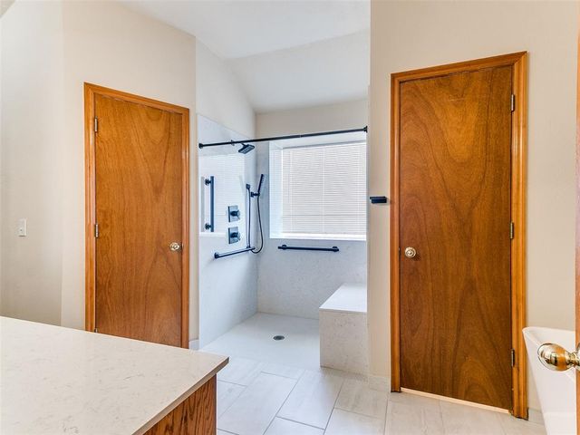 9901 SW 15th Terrace, Yukon, OK 73099