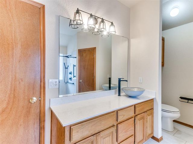 9901 SW 15th Terrace, Yukon, OK 73099