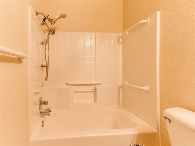 9901 SW 15th Terrace, Yukon, OK 73099
