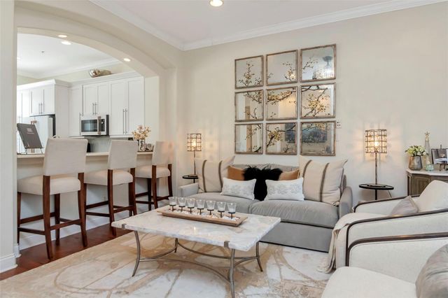 6013 BOWEN DANIEL DRIVE 104, Tampa, FL 33616