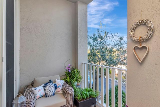 6013 BOWEN DANIEL DRIVE 104, Tampa, FL 33616