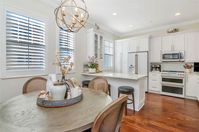 6013 BOWEN DANIEL DRIVE 104, Tampa, FL 33616