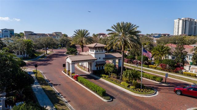 6013 BOWEN DANIEL DRIVE 104, Tampa, FL 33616