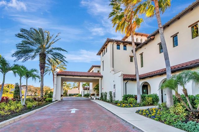 6013 BOWEN DANIEL DRIVE 104, Tampa, FL 33616