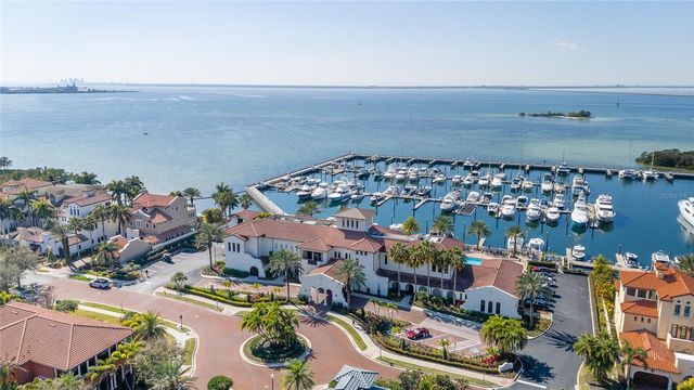 6013 BOWEN DANIEL DRIVE 104, Tampa, FL 33616