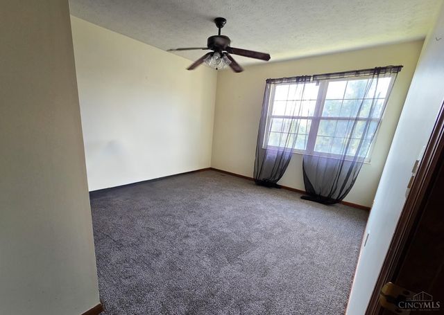 9296 Hare Drive, West Chester, OH 45069