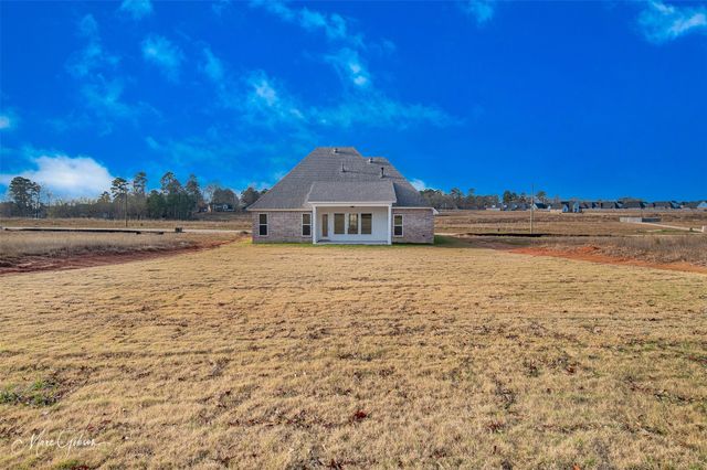 849 Walstonburg, Benton, LA 71006