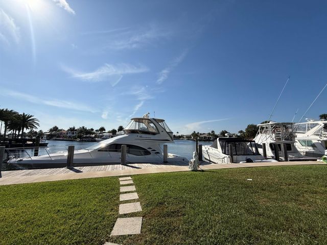 2613 NE 28th Court 1b, Lighthouse Point, FL 33064