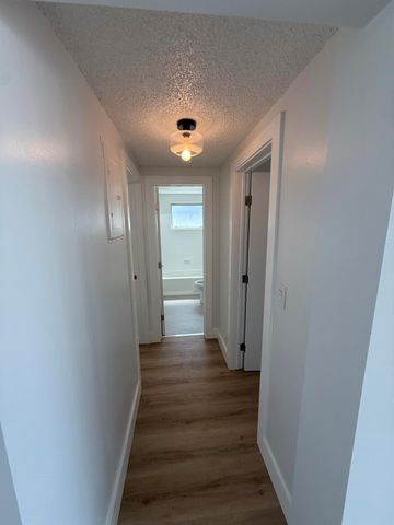 2613 NE 28th Court 1b, Lighthouse Point, FL 33064