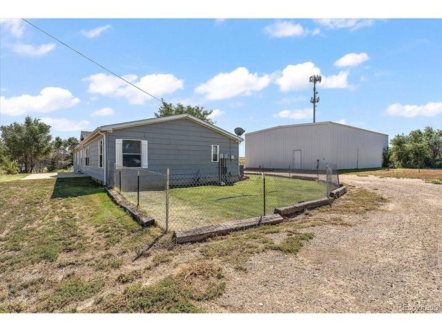 920 E 14th St, La Junta, CO 81050