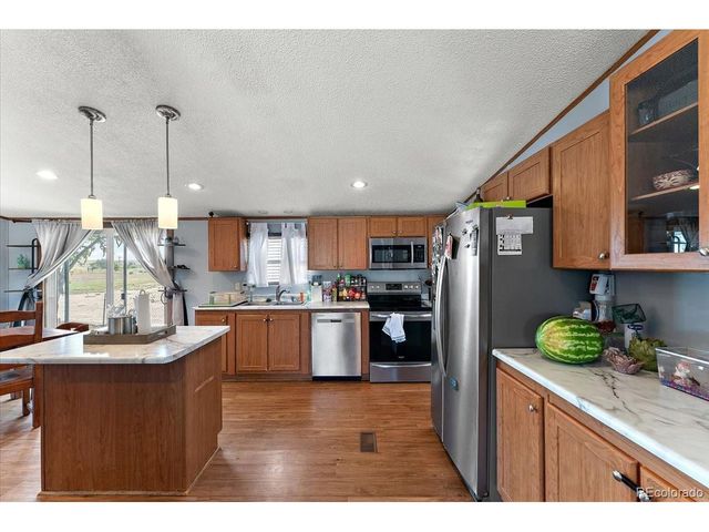 920 E 14th St, La Junta, CO 81050