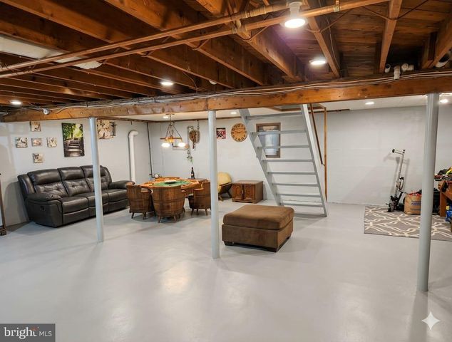 110 HIGH ST, Hamilton, NJ 08611