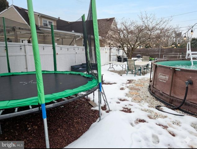 110 HIGH ST, Hamilton, NJ 08611