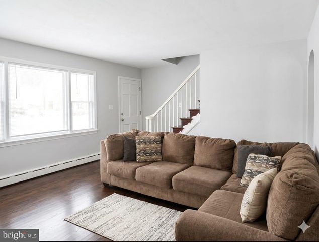 110 HIGH ST, Hamilton, NJ 08611