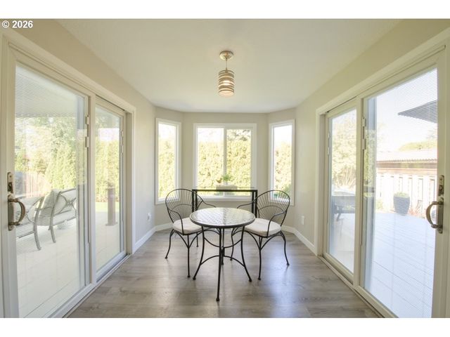 16782 Sw HARGIS Rd, Beaverton, OR 97007