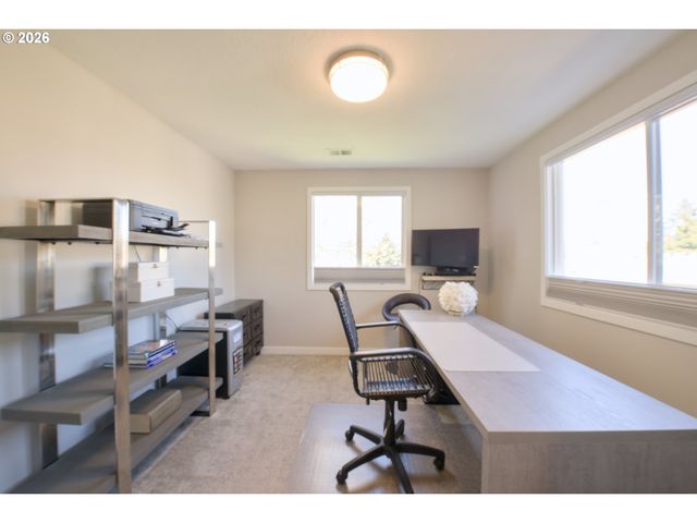 16782 Sw HARGIS Rd, Beaverton, OR 97007