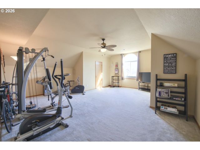 16782 Sw HARGIS Rd, Beaverton, OR 97007