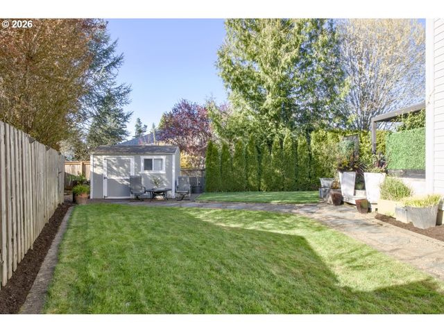16782 Sw HARGIS Rd, Beaverton, OR 97007