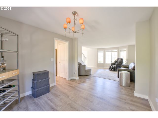 16782 Sw HARGIS Rd, Beaverton, OR 97007