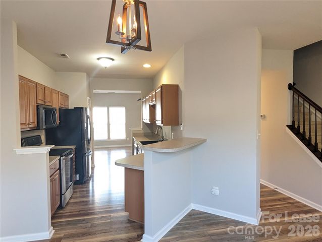 4613 Forestridge Commons Drive, Charlotte, NC 28269
