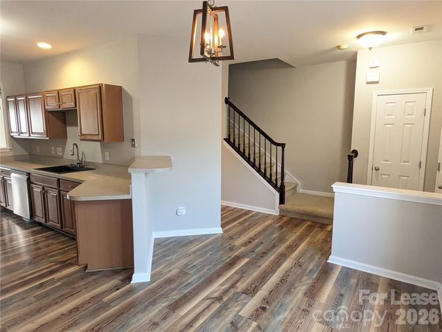 4613 Forestridge Commons Drive, Charlotte, NC 28269