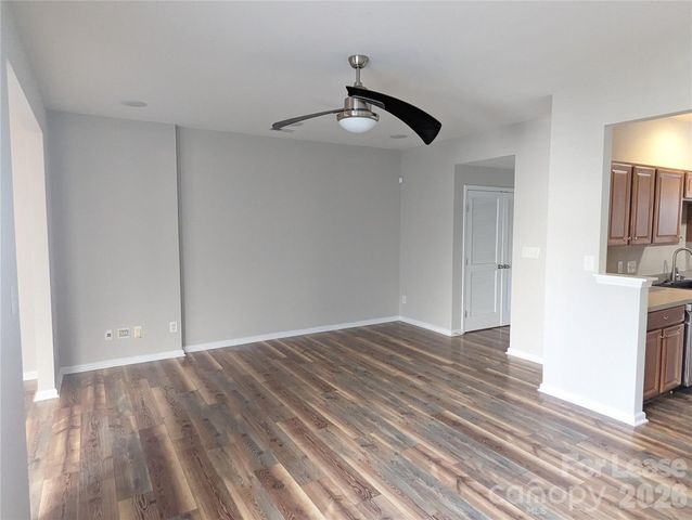 4613 Forestridge Commons Drive, Charlotte, NC 28269