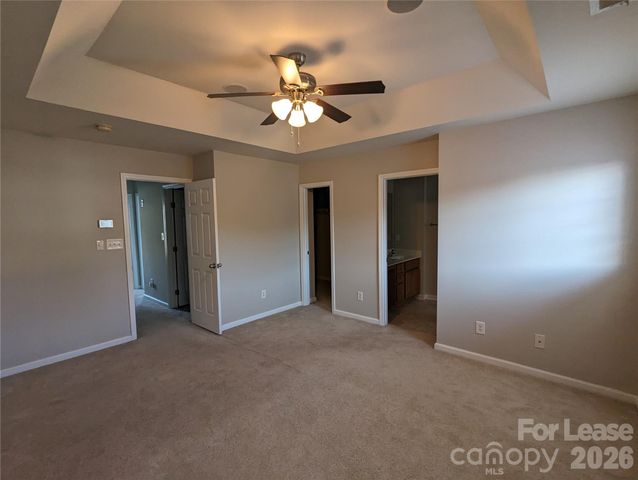 4613 Forestridge Commons Drive, Charlotte, NC 28269