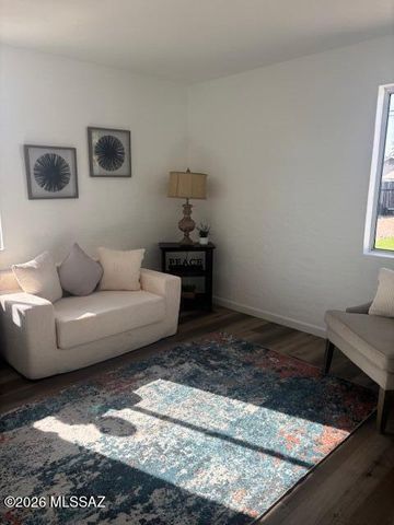 5449 E Linden Street, Tucson, AZ 85712